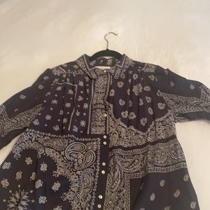 THE GREAT. Black and White Paisley Blouse